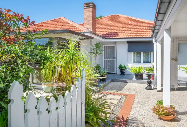 Main view of Homely house listing, 15 Williams Avenue, Hendra QLD 4011