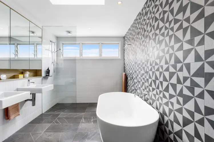 Sixth view of Homely house listing, 33 Park Parade, Bondi NSW 2026