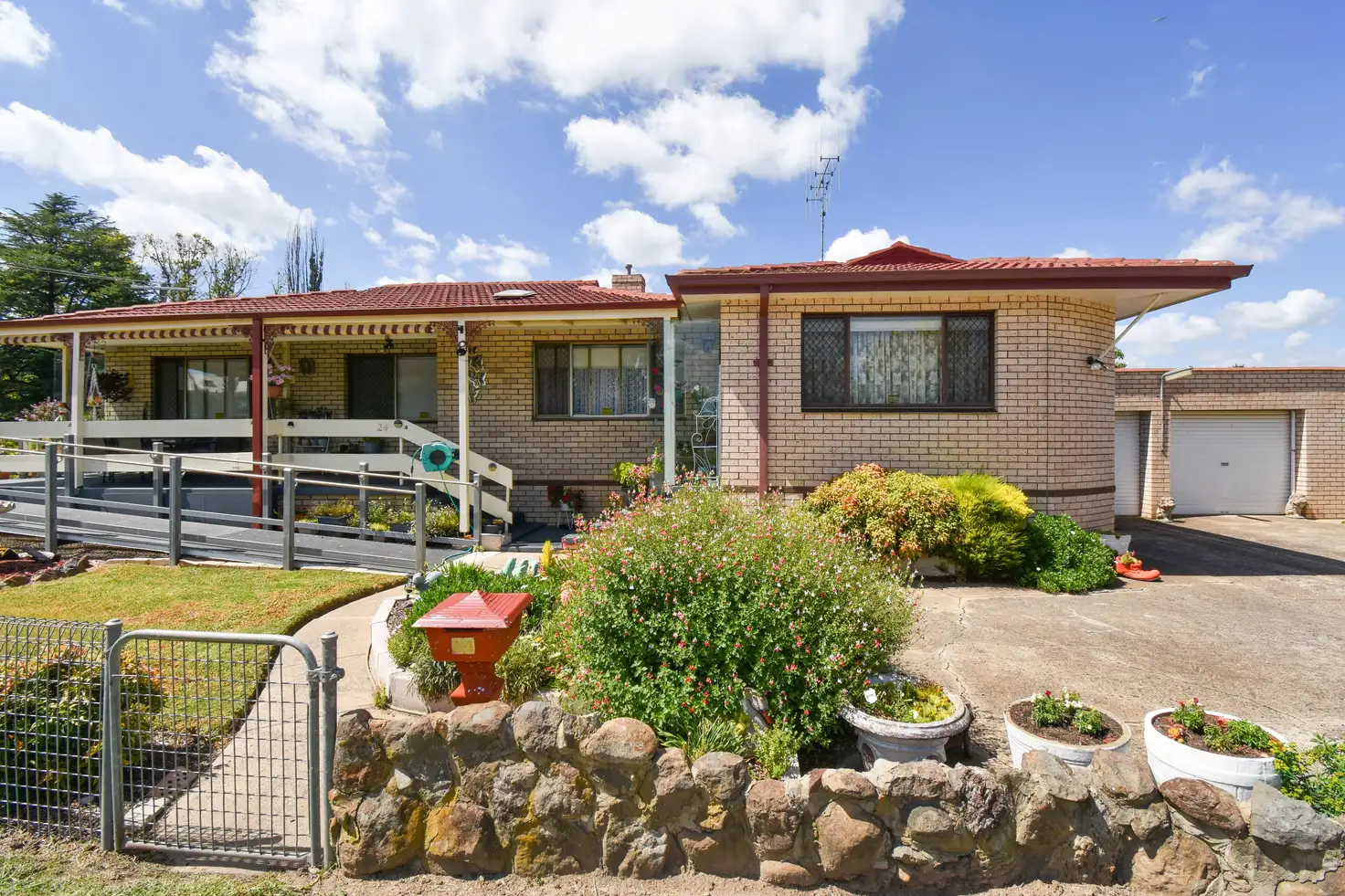Main view of Homely house listing, 24 Kefford Street, Bathurst NSW 2795
