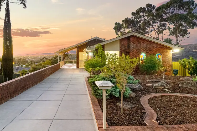 8 Hutchinson Avenue, Athelstone SA 5076