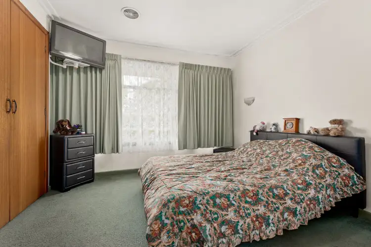 Sixth view of Homely house listing, 15-17 Johnson Avenue, Drouin VIC 3818