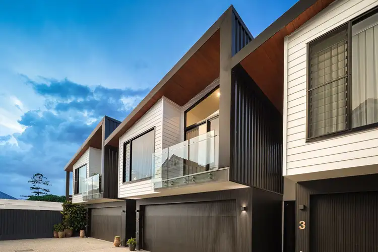 Main view of Homely townhouse listing, 2/46 Cadell Street, Auchenflower QLD 4066
