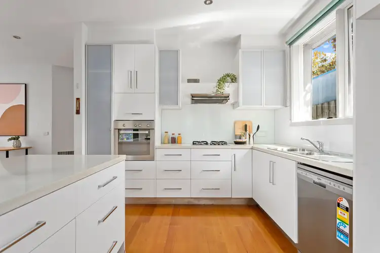 Sixth view of Homely unit listing, 3/210 Station Street, Fairfield VIC 3078