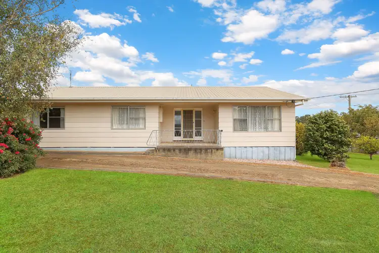 15 Church Street, Timboon VIC 3268
