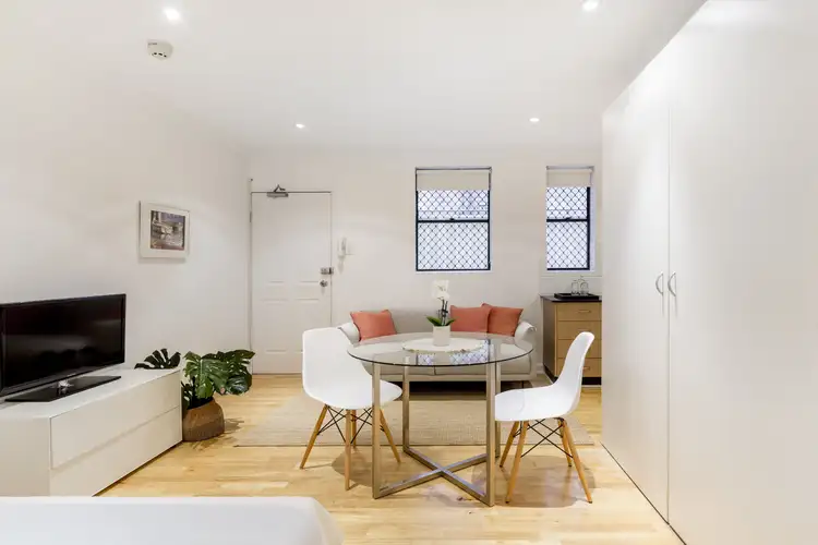 Fourth view of Homely studio listing, 103/9 Greenknowe Avenue, Elizabeth Bay NSW 2011