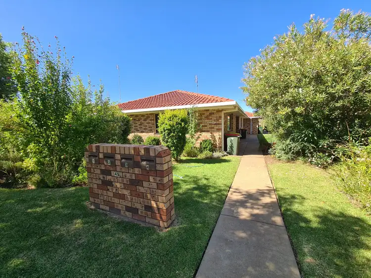 1-4/45, 1-4 Cecile Street, Parkes NSW 2870