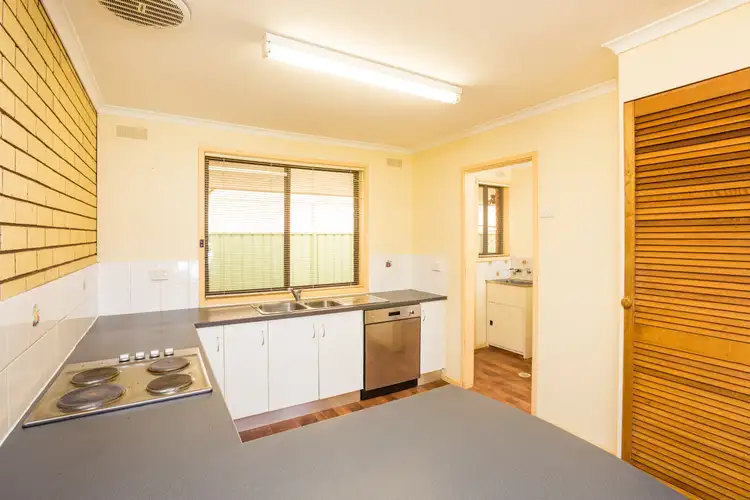 Fifth view of Homely unit listing, 3/6-10 Hendy Road, Buronga NSW 2739