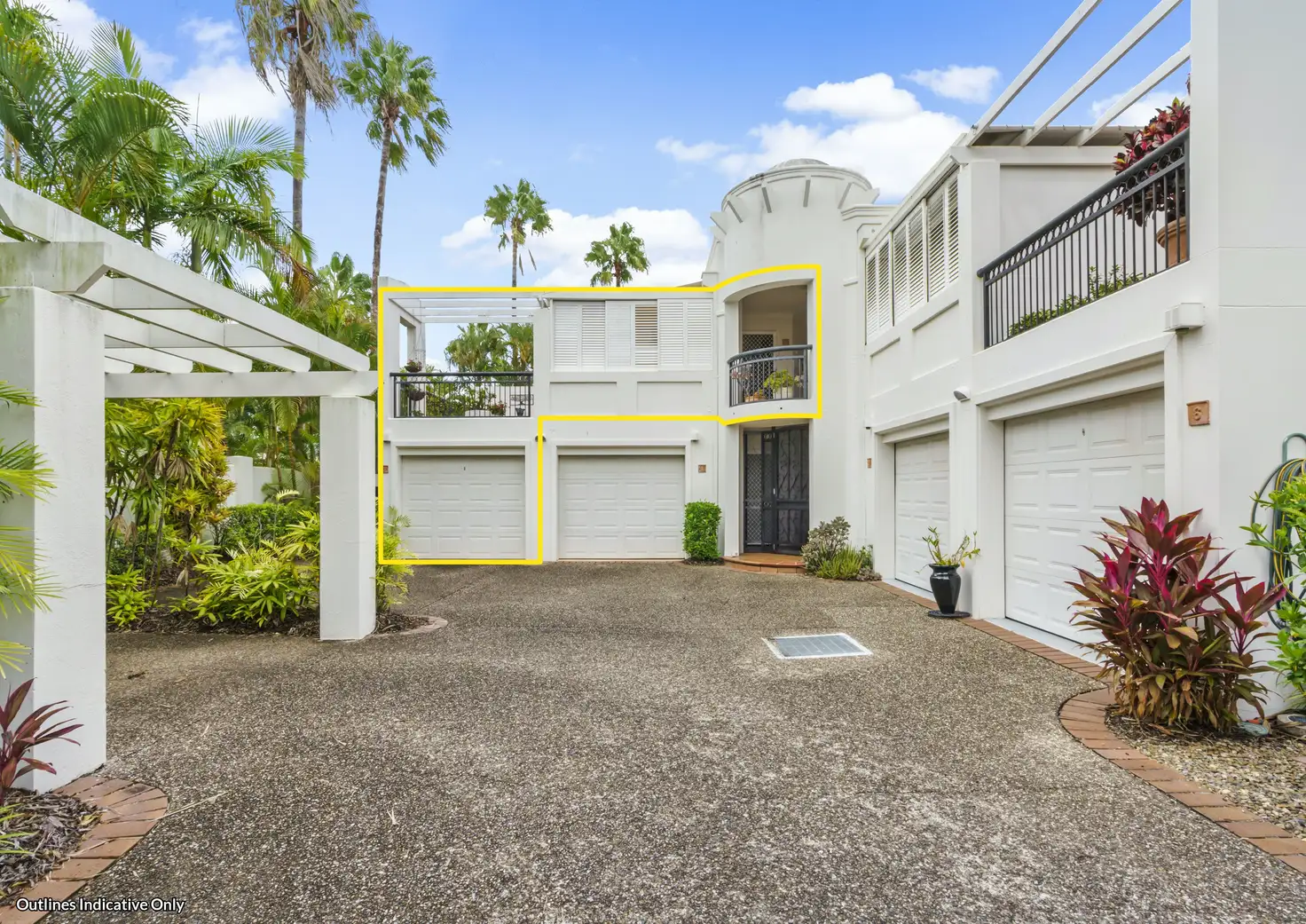 Main view of Homely villa listing, 5/100 Cotlew Street, Southport QLD 4215