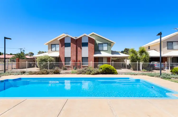 10/35 Premier Street, Hannans WA 6430