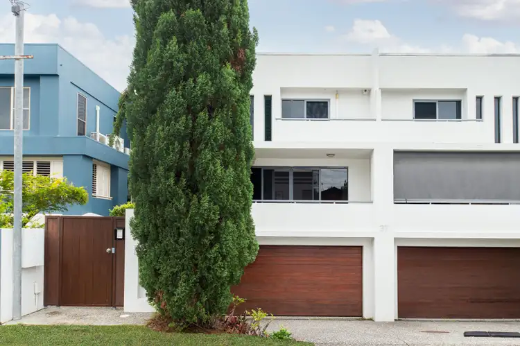 Second view of Homely semi-detached listing, 1/37 Anembo Street, Chevron Island QLD 4217
