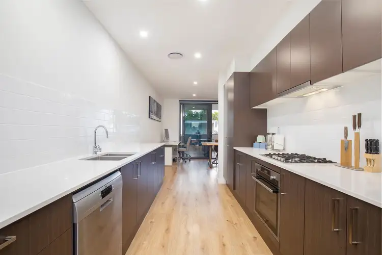 24 Fettlers Loop, Whitebridge NSW 2290