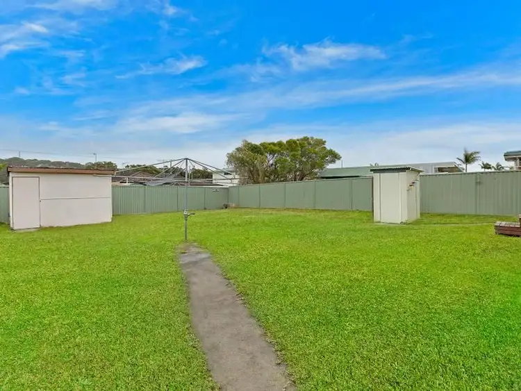 Sixth view of Homely house listing, 12 George Evans Road, Killarney Vale NSW 2261