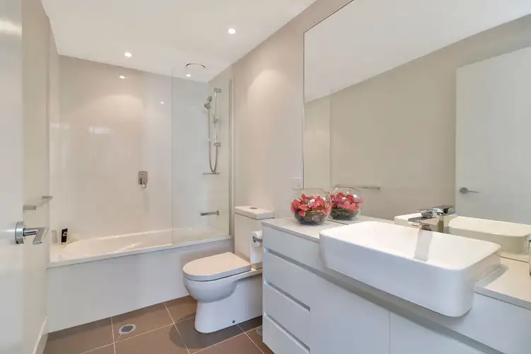 Sixth view of Homely unit listing, 304/43 Harbour Town Drive, Biggera Waters QLD 4216