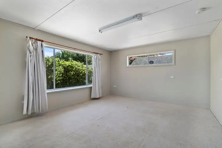 Sixth view of Homely house listing, 5 Benson Street, Benalla VIC 3672