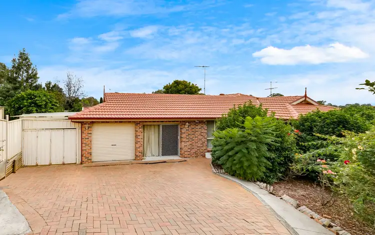 9 Cross Place, Mount Annan NSW 2567