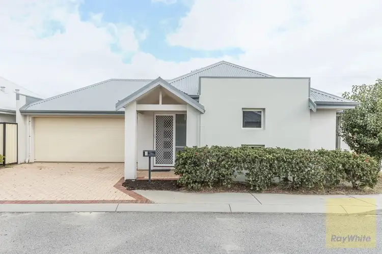 16/2 Tambelyn Street, Clarkson WA 6030
