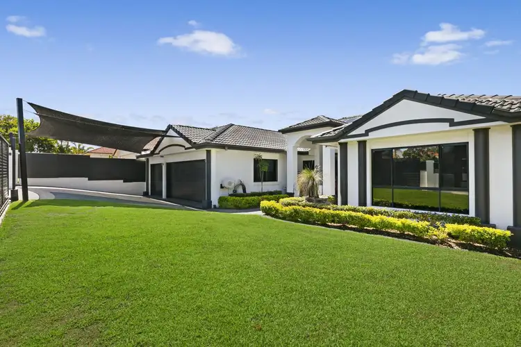 Second view of Homely house listing, 10 Nottinghill Gate Drive, Arundel QLD 4214
