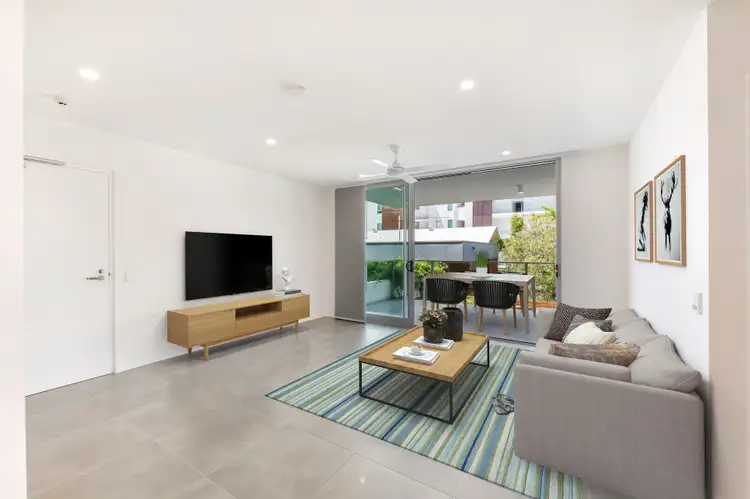 Second view of Homely apartment listing, 4/26 Picnic Point Esplanade, Maroochydore QLD 4558
