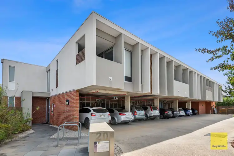 17/20 Ficinia Mews, Highton VIC 3216