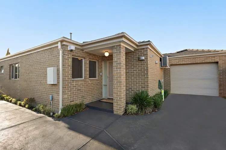 2/33 Gordon Avenue, Oakleigh East VIC 3166