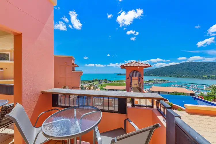 10/18 Golden Orchid Drive, Airlie Beach QLD 4802
