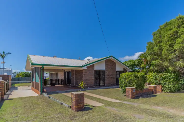6 Picnic Street, Pialba QLD 4655