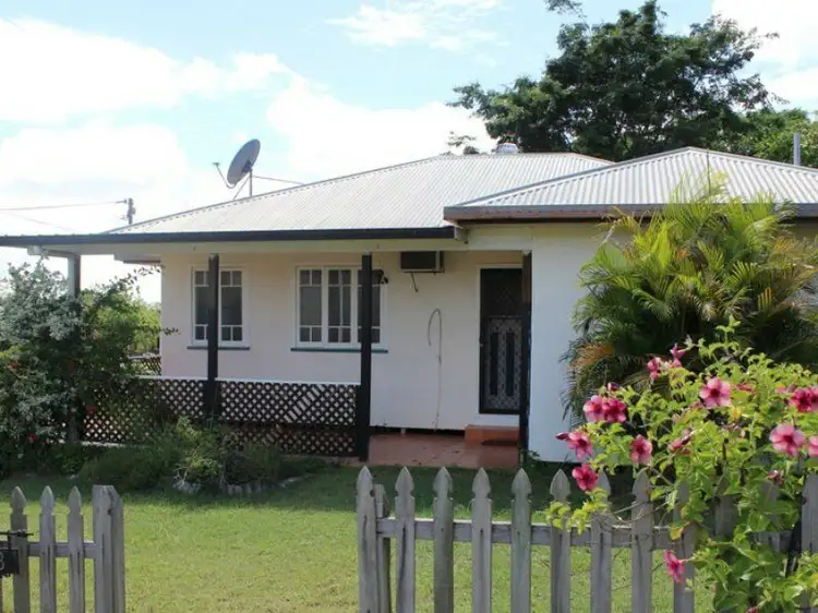 53 Fielding Street, Gayndah QLD 4625