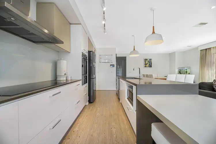 Fourth view of Homely house listing, 3 Carambola Place, Berwick VIC 3806