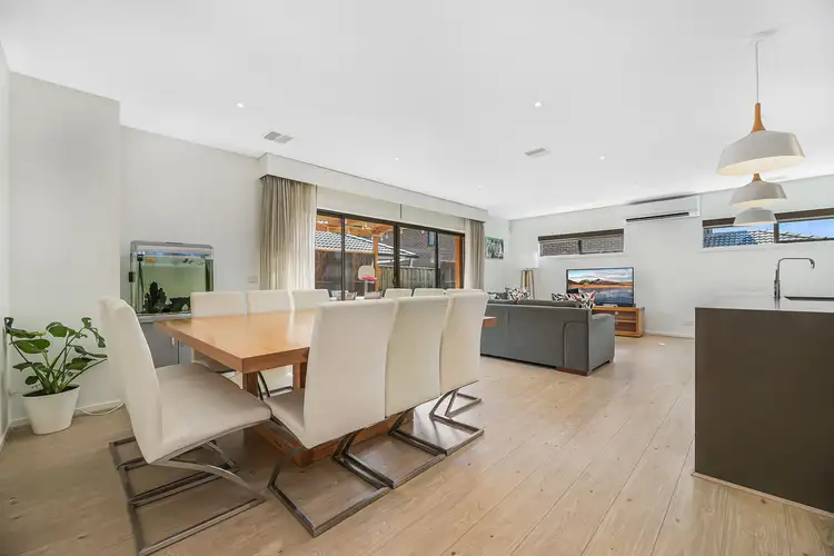 Sixth view of Homely house listing, 3 Carambola Place, Berwick VIC 3806