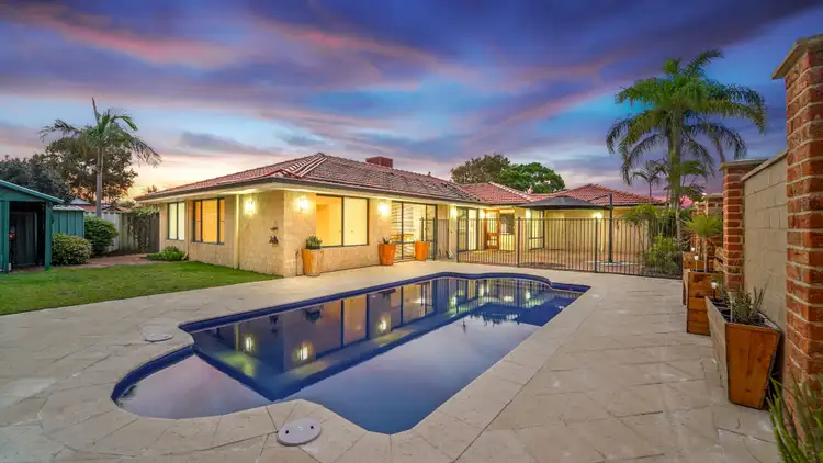 11 Sophora Place, Woodvale WA 6026