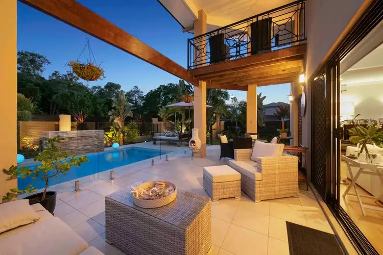 2 Goodenia Crescent, Seventeen Mile Rocks QLD 4073