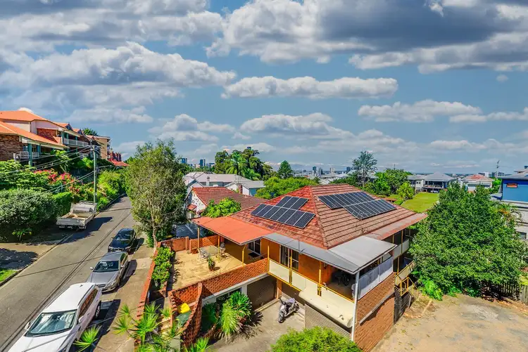 72 Cambridge Street, Red Hill QLD 4059