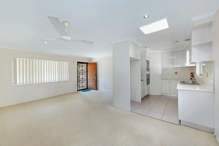 29 Anderson Street, Avenell Heights QLD 4670