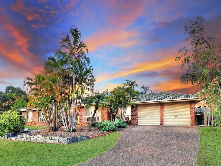 26 Avondale Crescent, Parkinson QLD 4115