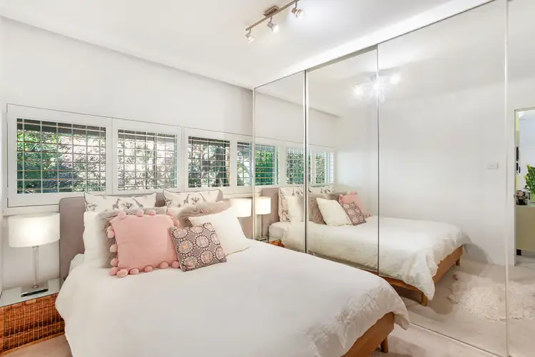 Fourth view of Homely apartment listing, 304/8 New McLean Street, Edgecliff NSW 2027
