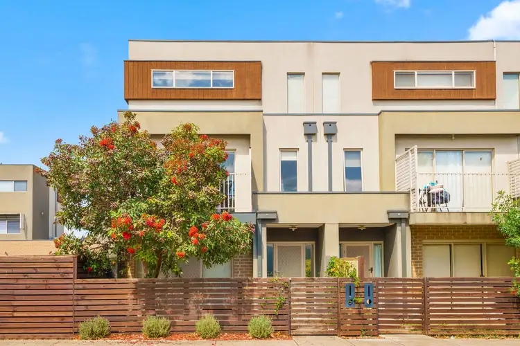 Main view of Homely townhouse listing, 6/17-21 Cobaw Circuit, Caroline Springs VIC 3023