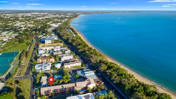 3/383 Esplanade, Torquay QLD 4655