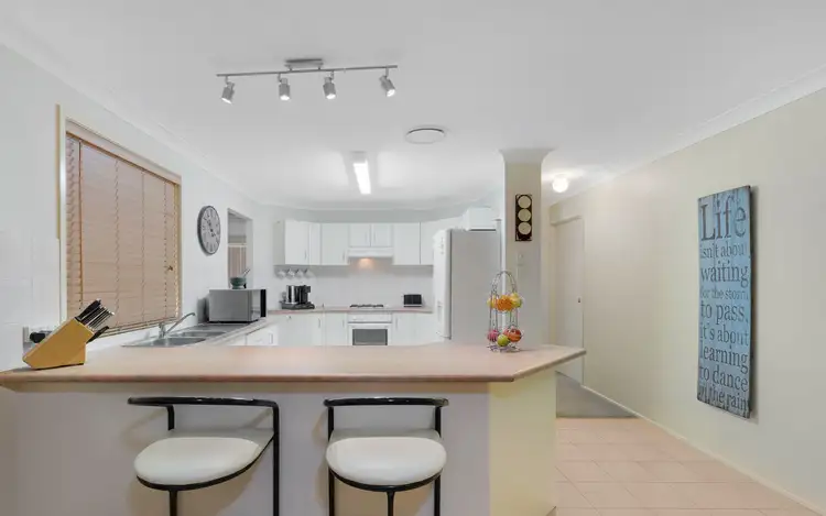 Sixth view of Homely house listing, 49 McLaughlin Circuit, Bradbury NSW 2560