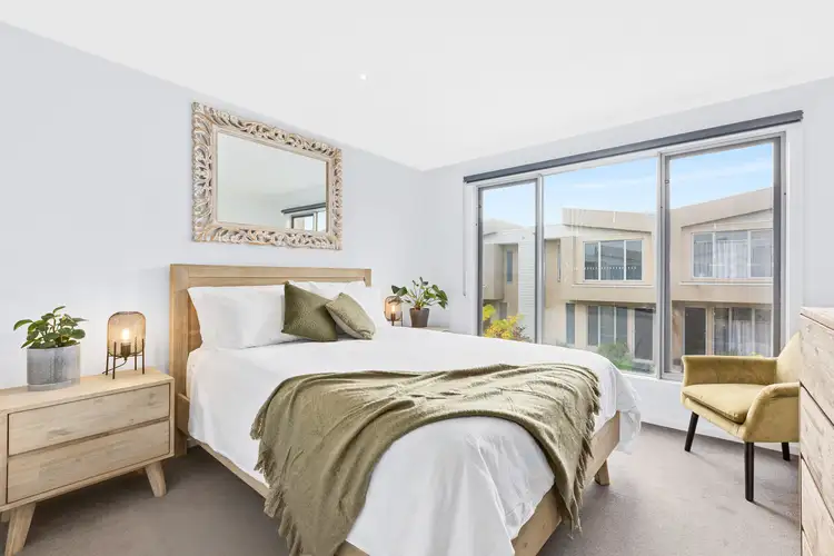 Sixth view of Homely townhouse listing, 7 Nanea Path, Cranbourne VIC 3977