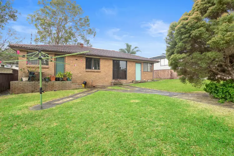 Third view of Homely house listing, 28 Asquith Avenue, Windermere Park NSW 2264