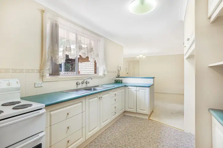 Sixth view of Homely house listing, 8 Mirrool Street, Tamworth NSW 2340