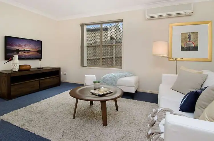 Third view of Homely townhouse listing, 1/29 Oatland Crescent, Holland Park West QLD 4121