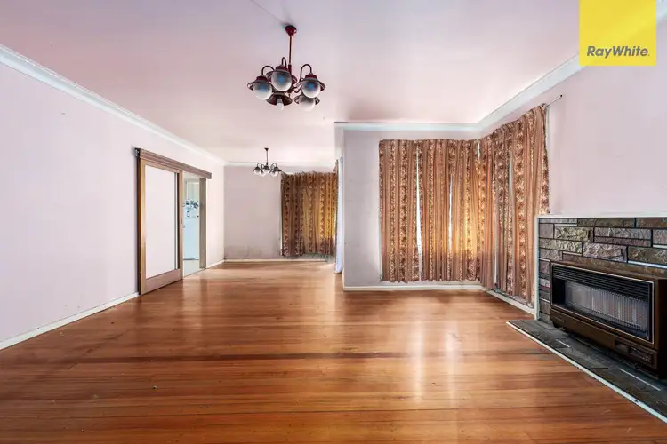 Second view of Homely house listing, 16 Albert Crescent, St Albans VIC 3021