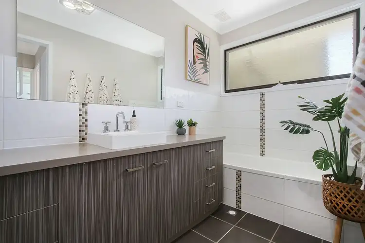 Sixth view of Homely house listing, 324 Cheyenne Drive, Lavington NSW 2641