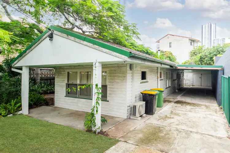 Fifth view of Homely house listing, 46 Chelsea Avenue, Broadbeach QLD 4218