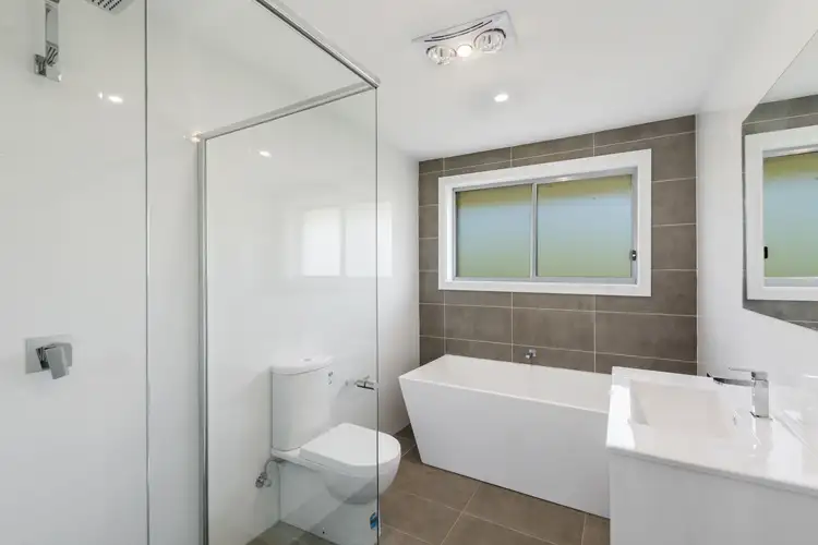 Fifth view of Homely house listing, 1/6-8 Boronga Crescent, Berkeley NSW 2506