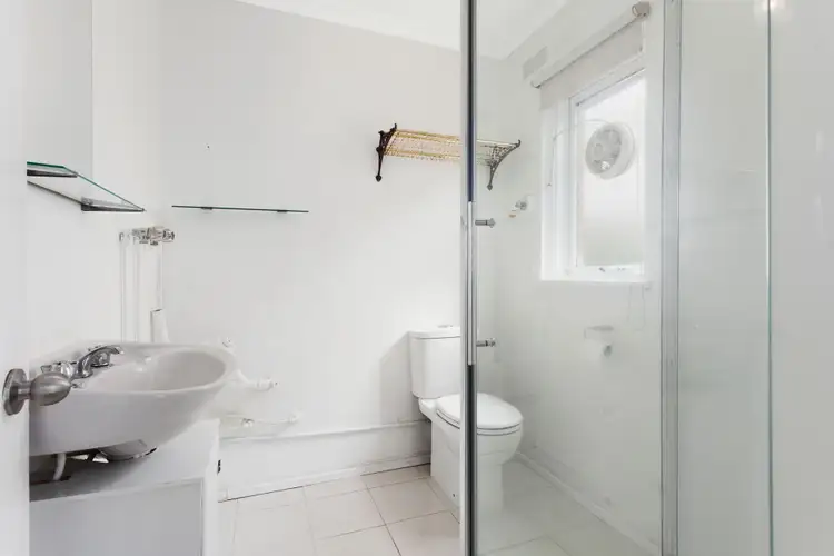 Fifth view of Homely apartment listing, 4/38 Moonya Road, Carnegie VIC 3163