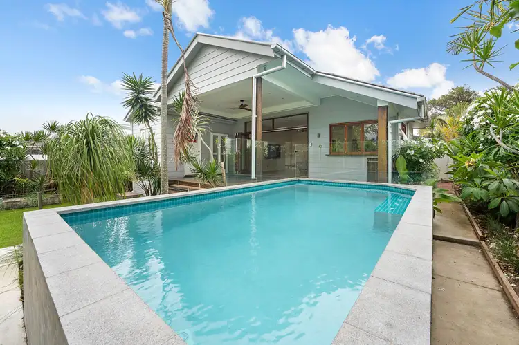 31 Redbank Road, Redcliffe QLD 4020