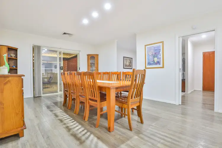 Fifth view of Homely house listing, 2 Cabernet Court, Mildura VIC 3500