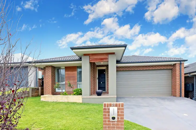 21 James Riley Drive, Glenmore Park NSW 2745